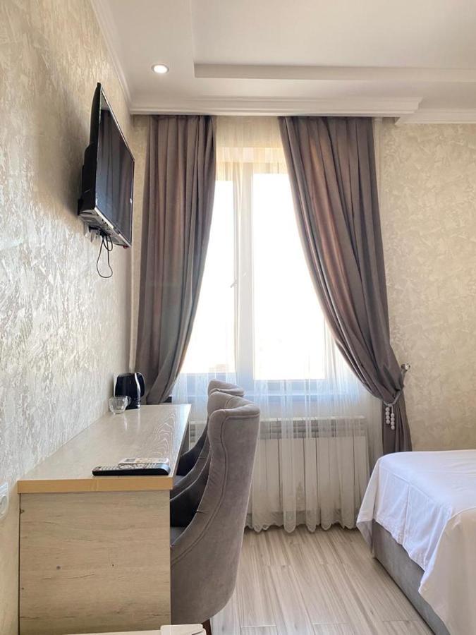 Comfort Hotel Turkistan Kültér fotó