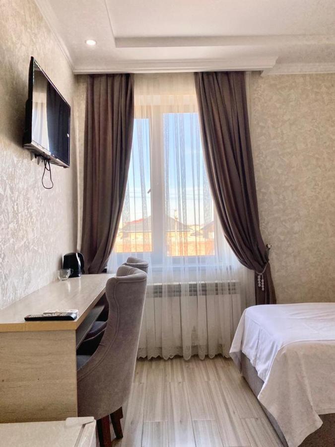 Comfort Hotel Turkistan Kültér fotó
