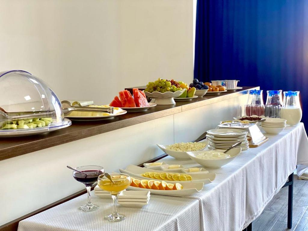 Comfort Hotel Turkistan Kültér fotó